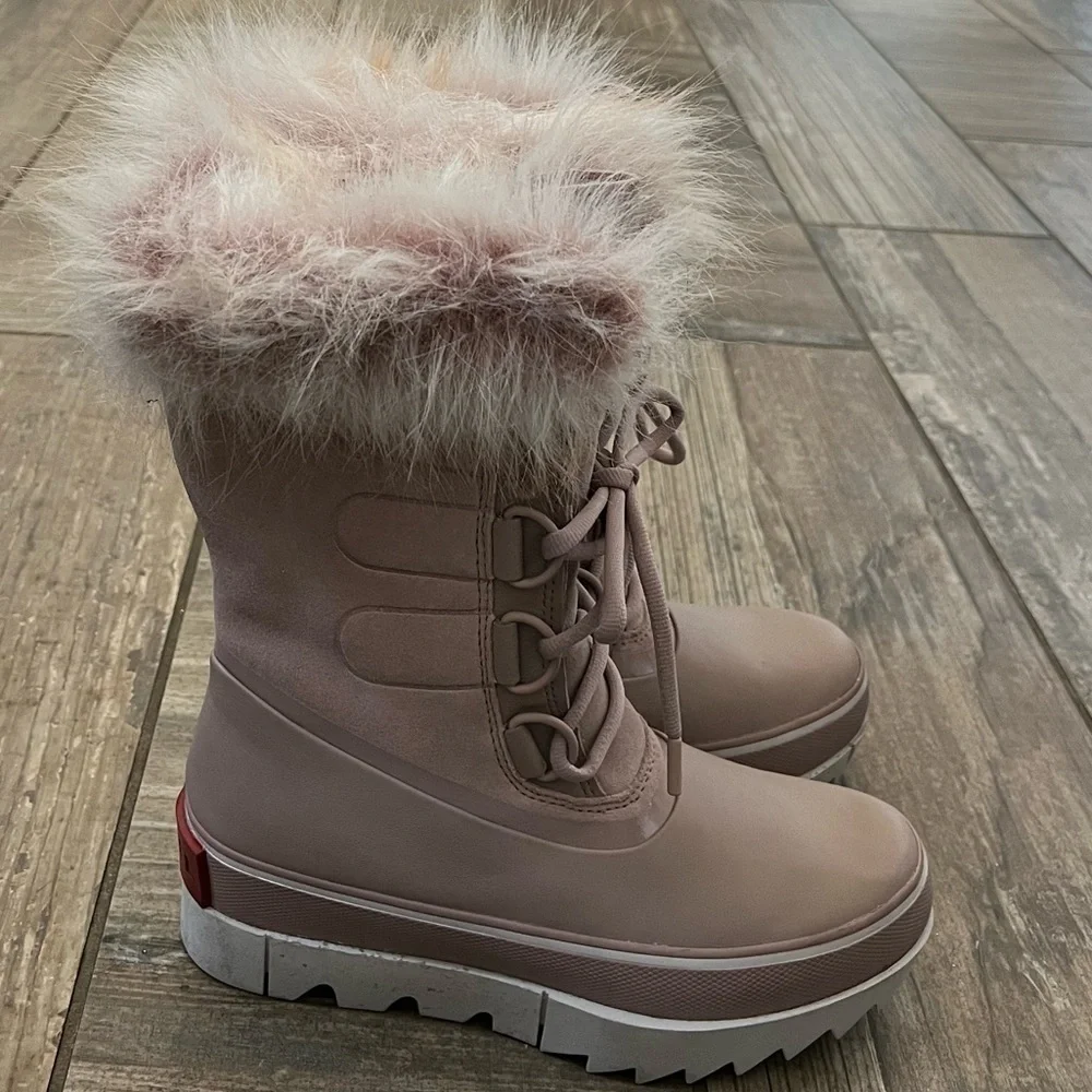 Sorel Women's Joan of Arctic Next Boots size 6.5